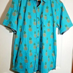 Free Planet Men's Hawaiian Casual Button-Down Shirt Size XL - Pineapples Design